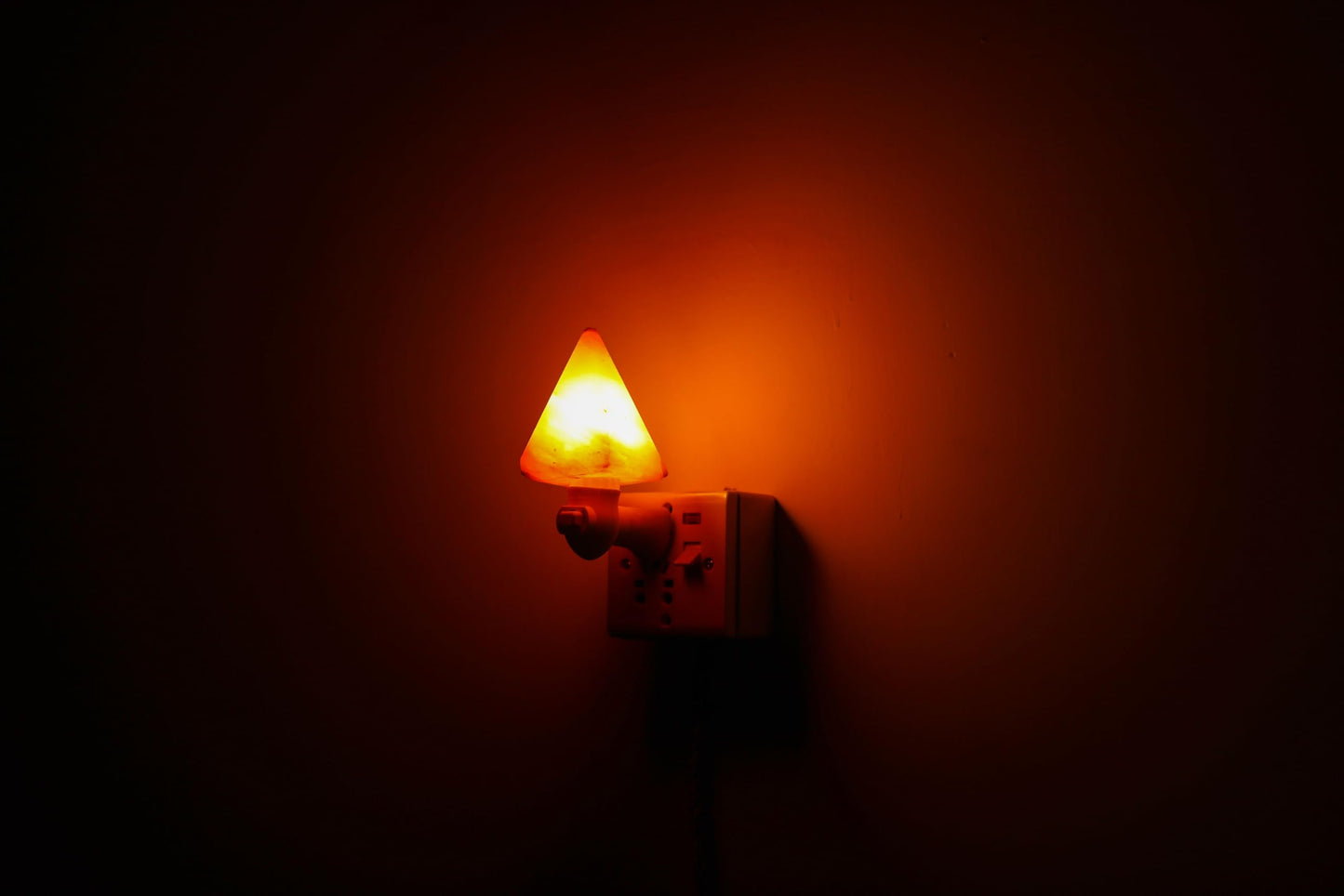 NatureBoost Himalayan Pink Salt Night Light Pyramid 1 Pack