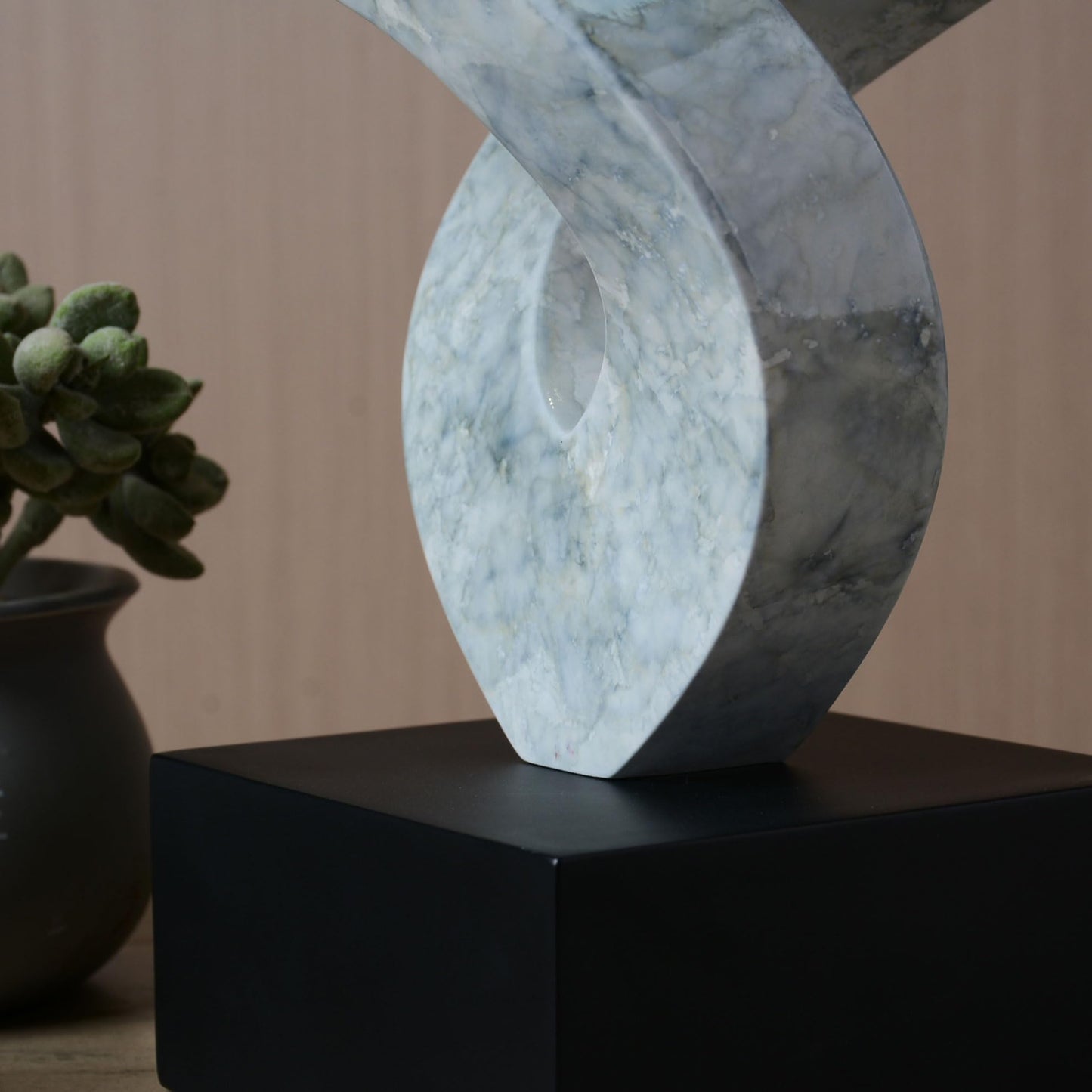 NENBOLEC Modern Home Decor Abstract Arts Sculpture Table Bookshelf Decoration for Living Dining Room Bedroom Resin Statue 14.6inch