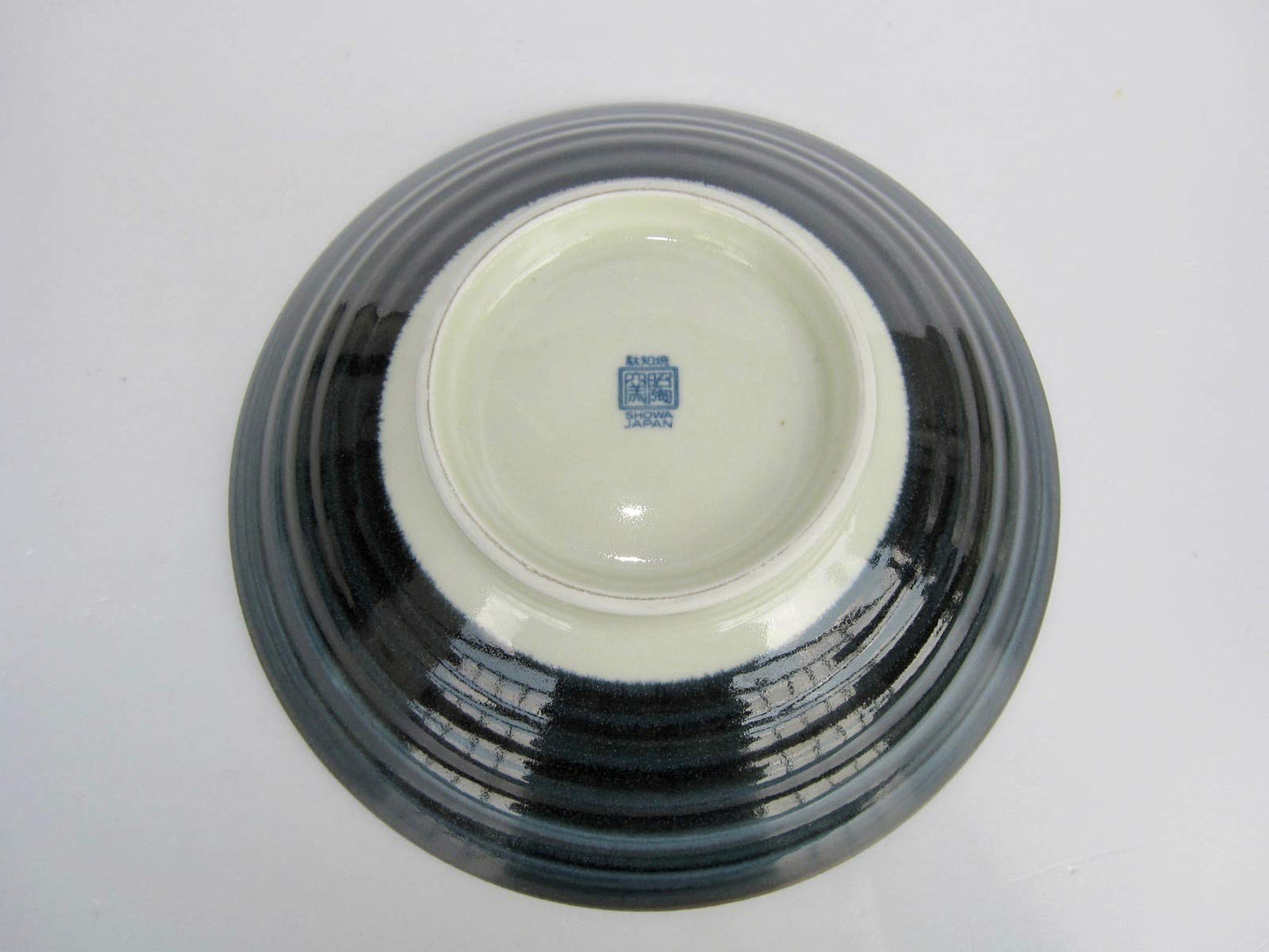 Japanese 9.65 Inches in Diameter Blue Ocean Wave Seigaiha Ceramic Serving Bowl TR52116 from Japan