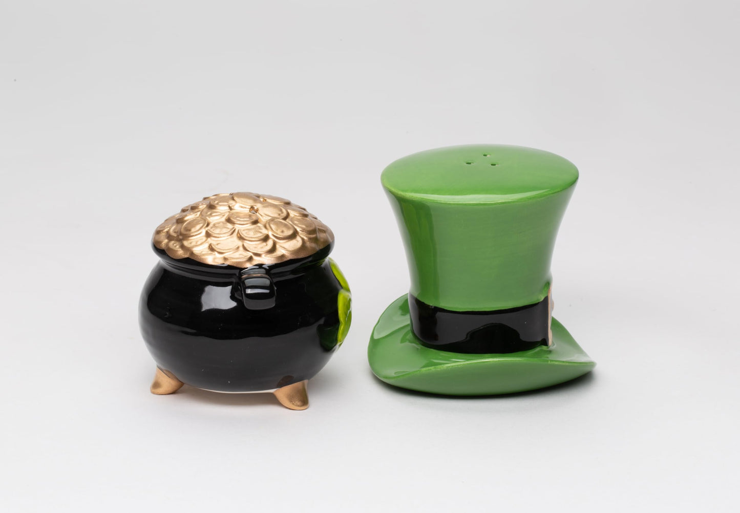 Fine Ceramic St Patrick's Irish Top Hat & Pot of Gold Salt & Pepper Shakers, 4-3/4" H
