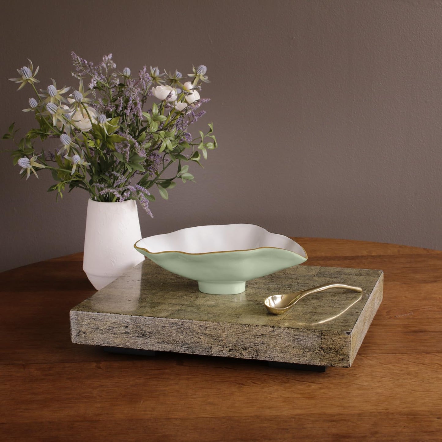 Beatriz Ball ENCANTO Claire Small Oval Bowl with Spoon (Pistachio, White and Gold)
