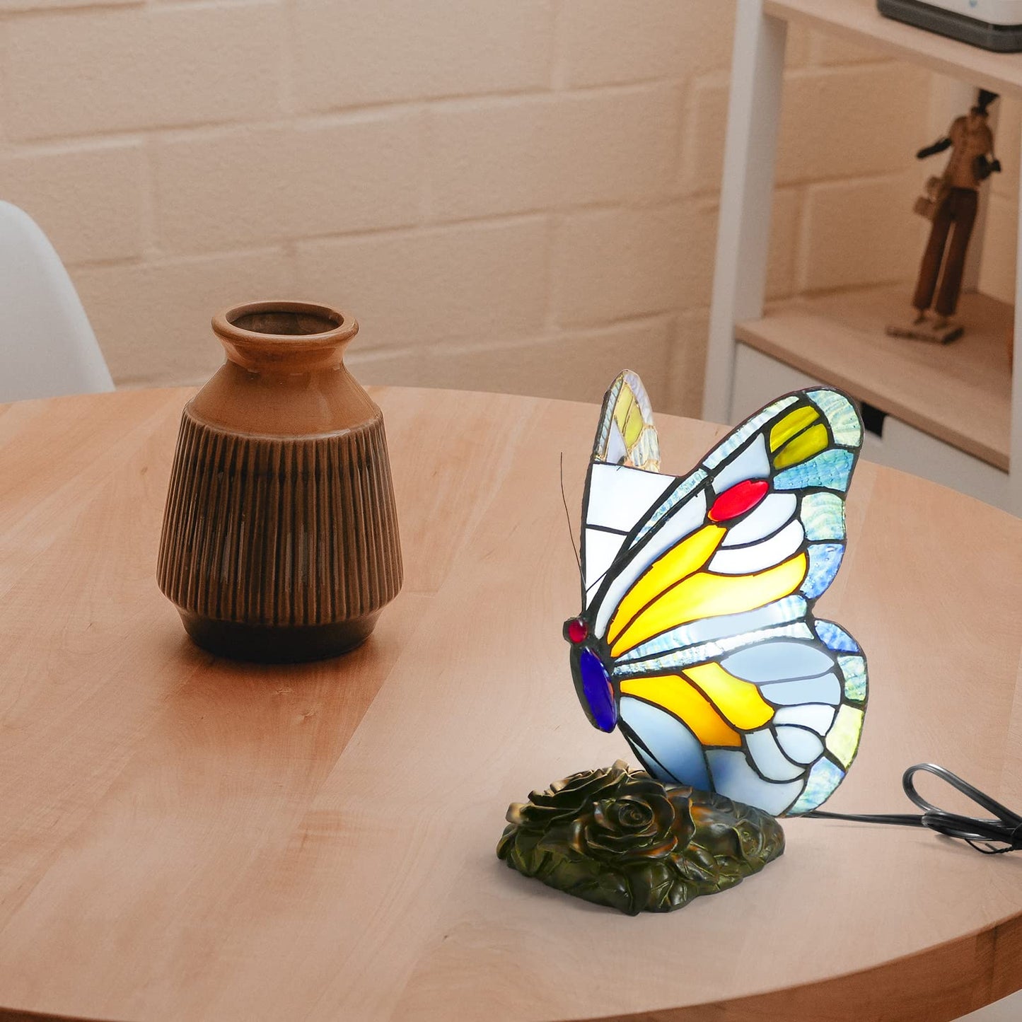 JGWSWQ Butterfly Tiffany Table Lamp, Stained Glass Vintage Night Light