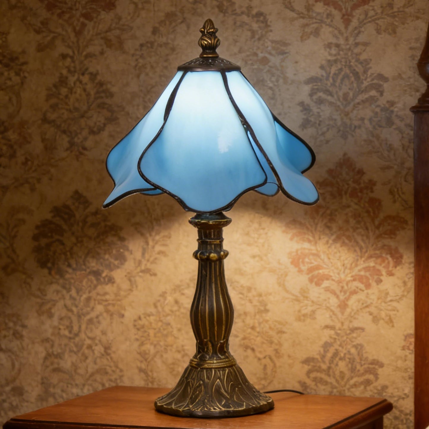 WFAYNTIFL Small Tiffany Table Lamp Blue Morning Glory Style W8H14.5 Inch
