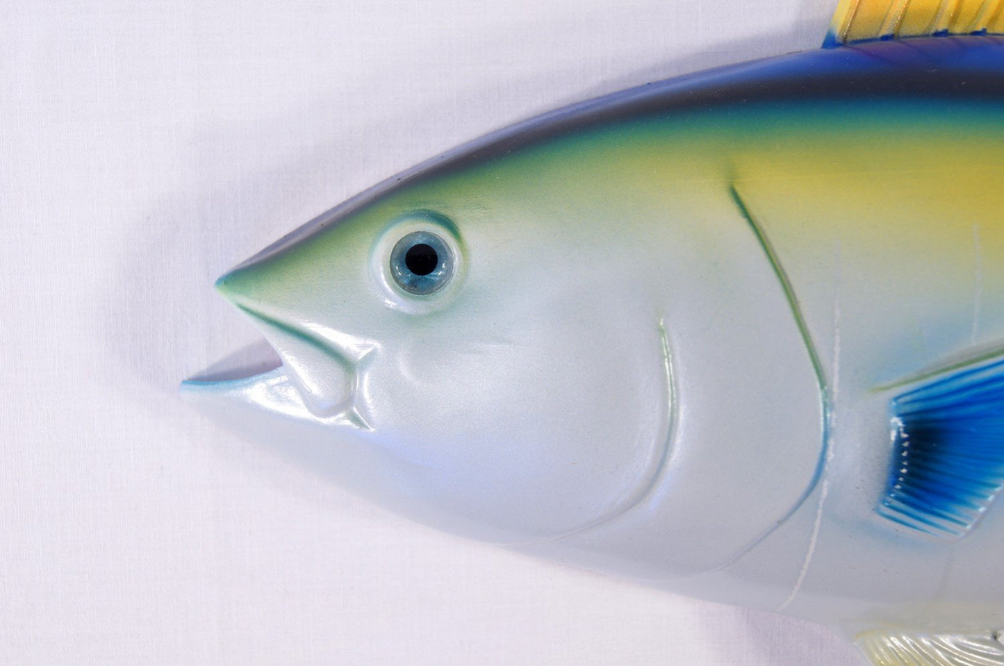 Hand Painted Large 18" Yellowfin Tuna Salt Water Game Fish Wall Mount Decor Plaque