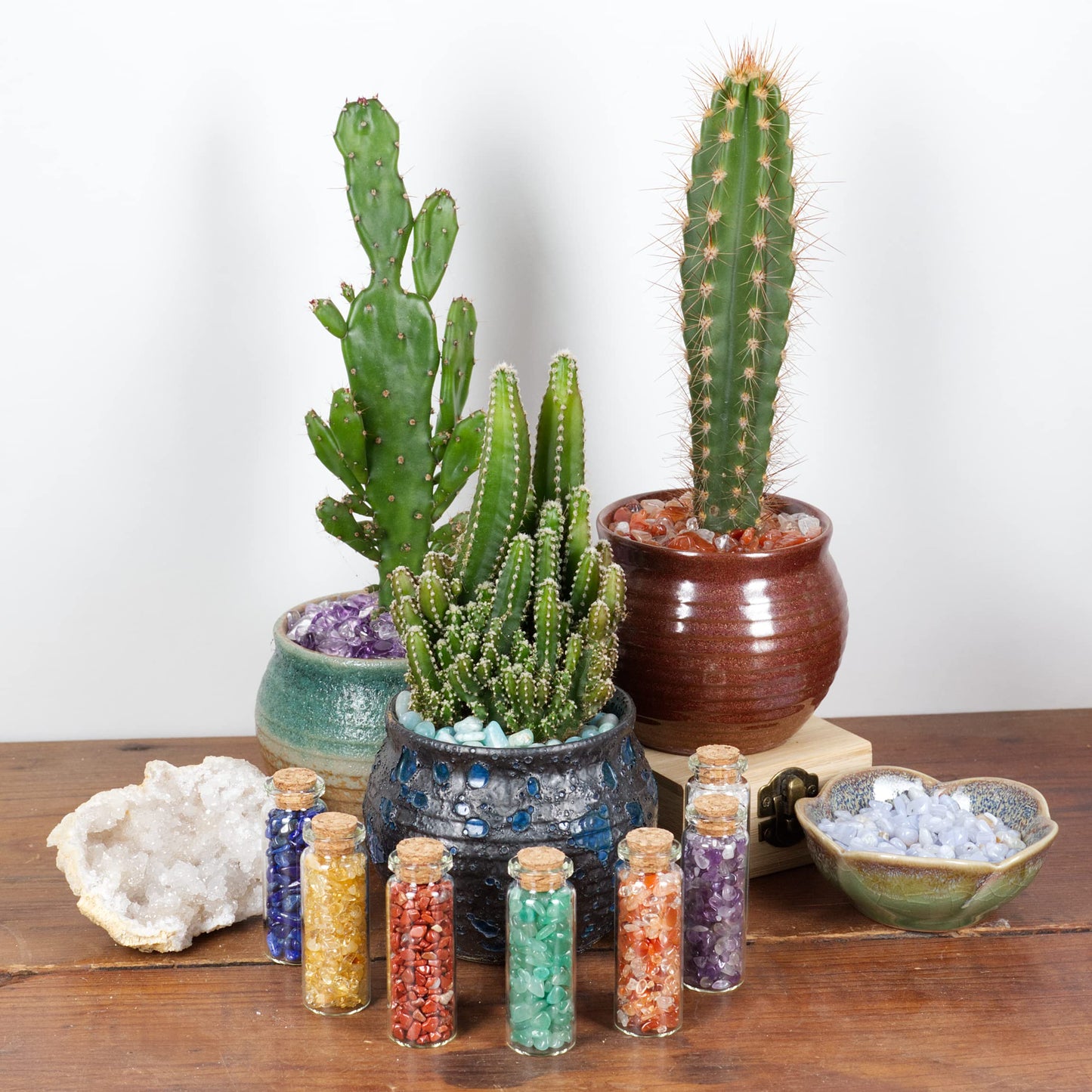 Cherry Tree Collection Crystals and Healing Stones Chakra Set - Mini Glass Bottles with Gemstone Chips - 7 Chakra Stones - Real Rocks and Crystals