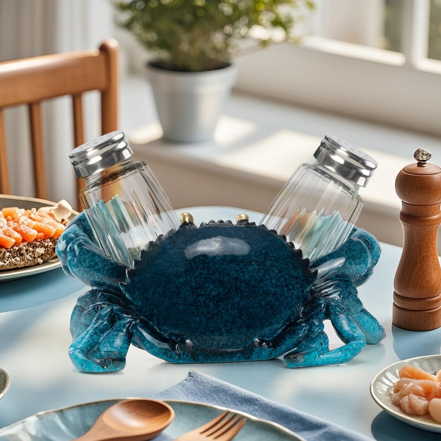 VVGIFTS Decorative Blue Crab Salt and Pepper Shaker Holder, Coastal Kitchen Decor (Crab)
