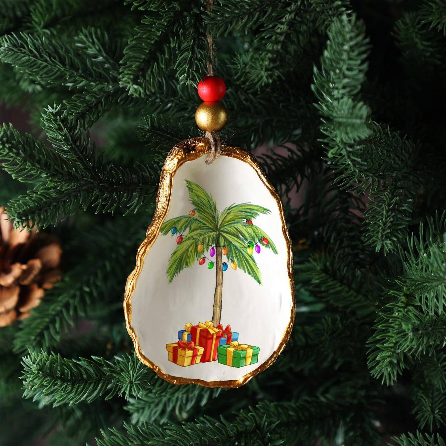 Bucherry 3 Pcs Christmas Oyster Shell Ornament Resin Decorated with Palm Tree Flamingo Seashell Christmas Nautical Coastal Tropical Beach Ornament for Xmas Tree Home Office Gift