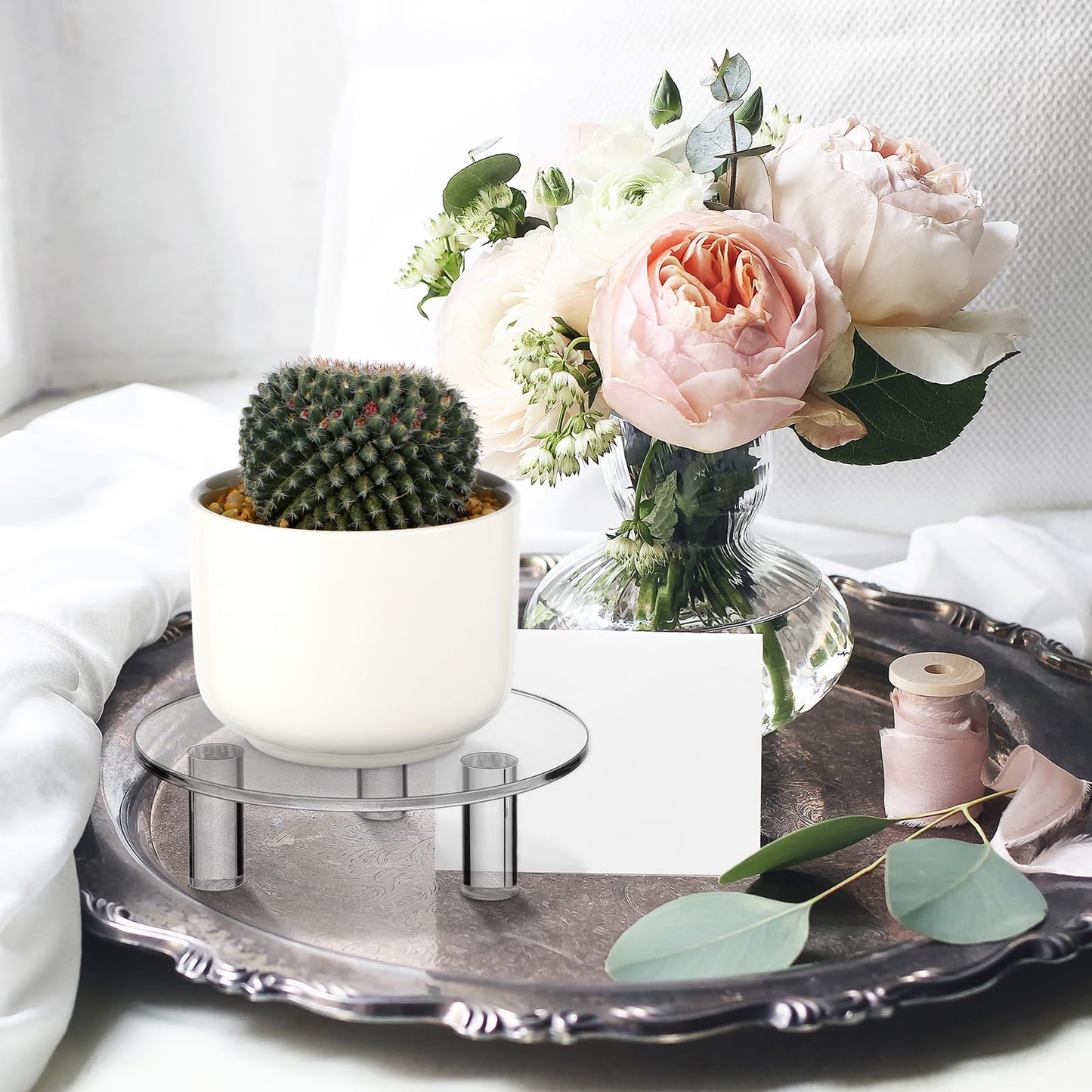 Memorywuu 3 Pcs Acrylic Risers Round 4″ Clear Display Stands Small Cake Candle Plant Jewelry Rings Earrings Figurines Stand for Centerpieces Decor Collectibles Table Organizer