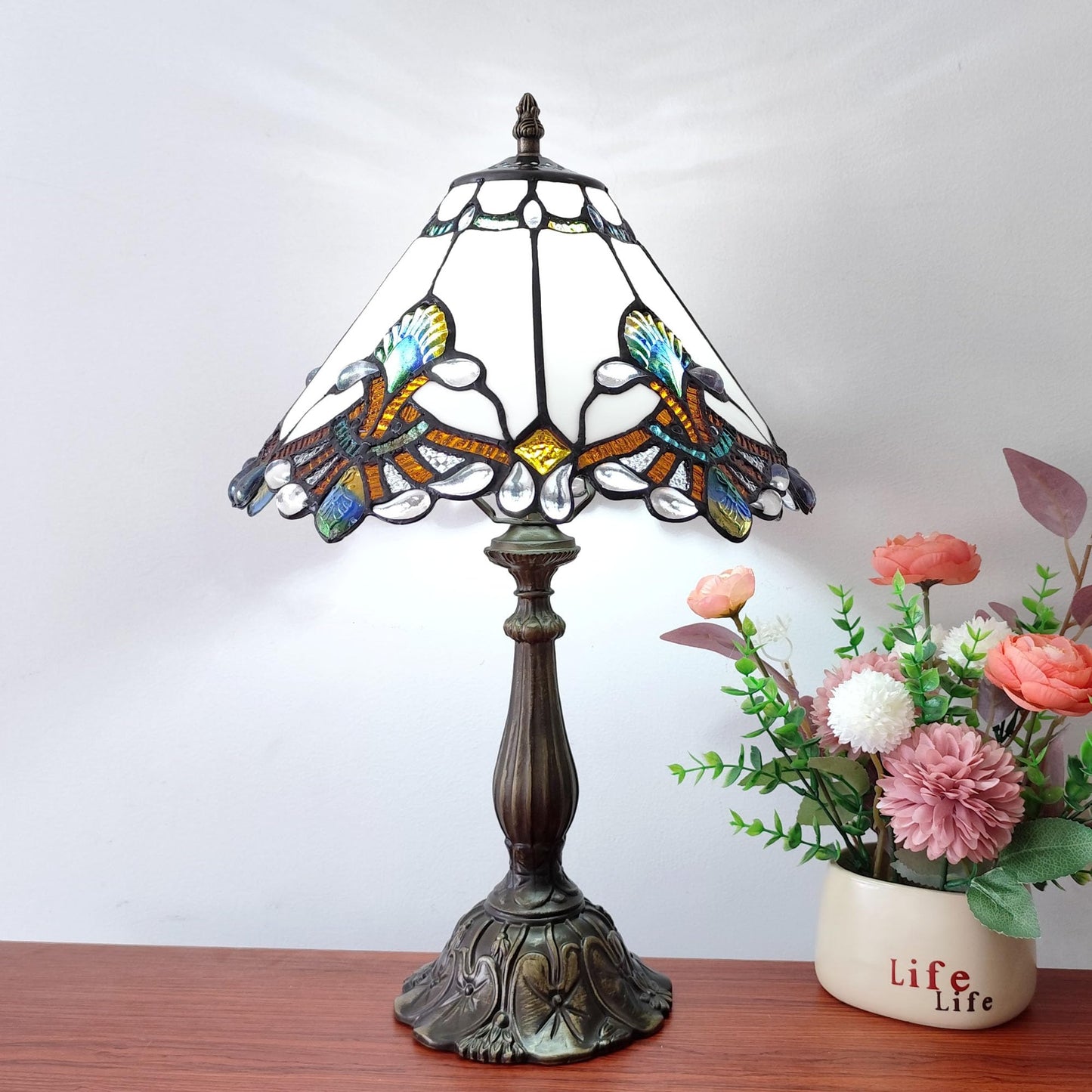 XPHMXP Tiffany Lamp White Baroque Style Stained Glass Lamp 12X12X19 inch Vintage Bedroom Table lamp 3-Way Tiffany Style Reading Desk Light for Home Living Room Office Include Light Bulb