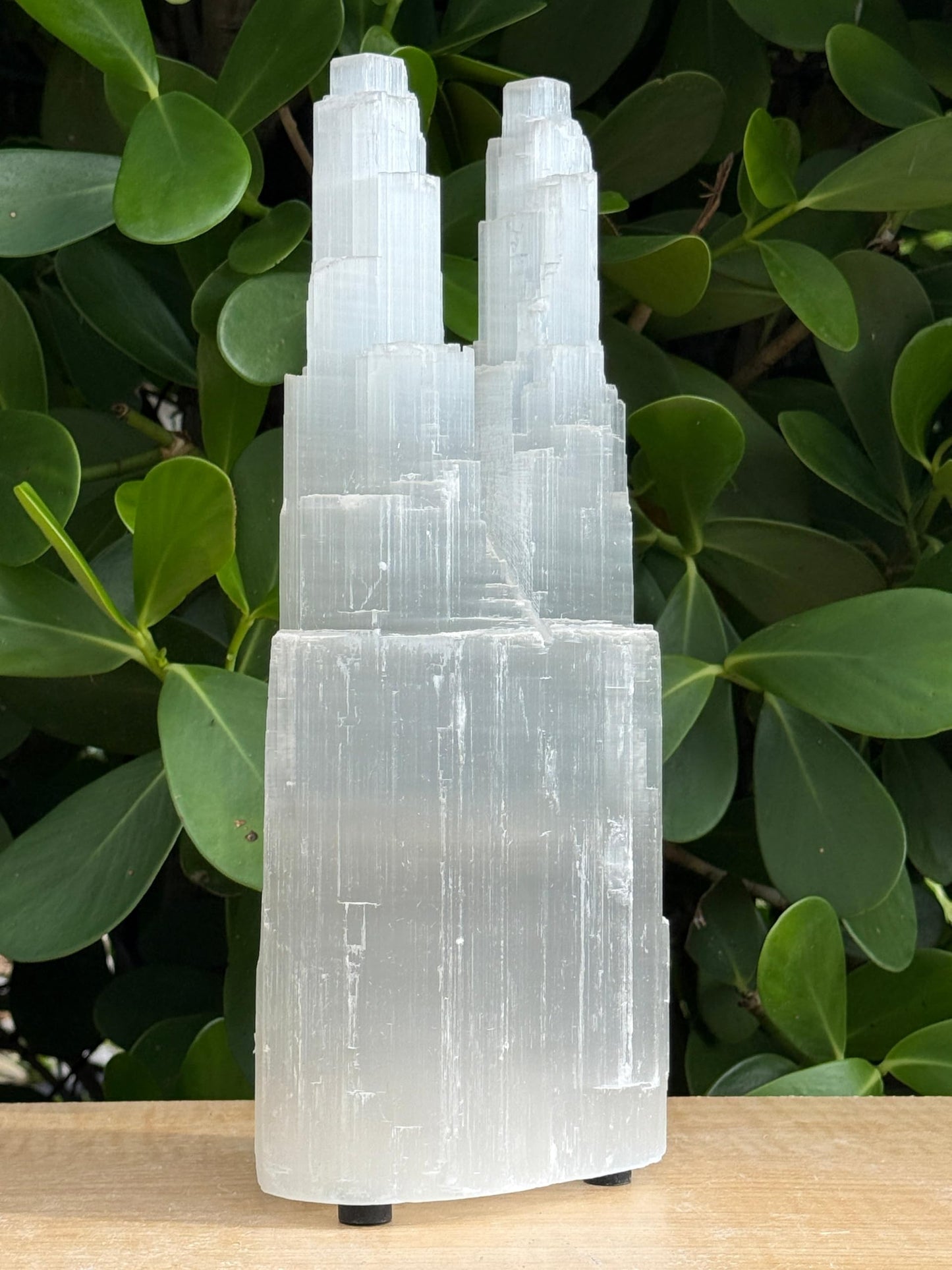 GAF TREASURES X-Large Selenite Twin Skyscraper Lamp – Natural White Healing Crystal Twin Tower, Two-Tower Selenite (14")