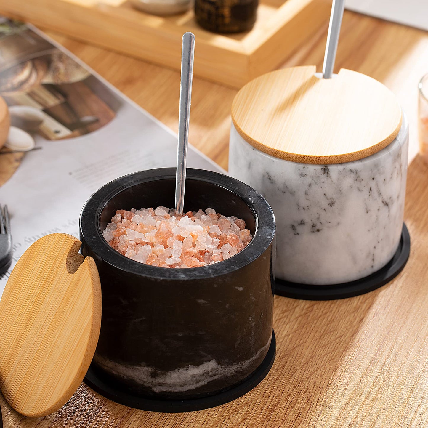 NHKRTE 15-Ounce Marble Salt Shaker Set with Lid and Spoon, Black and White