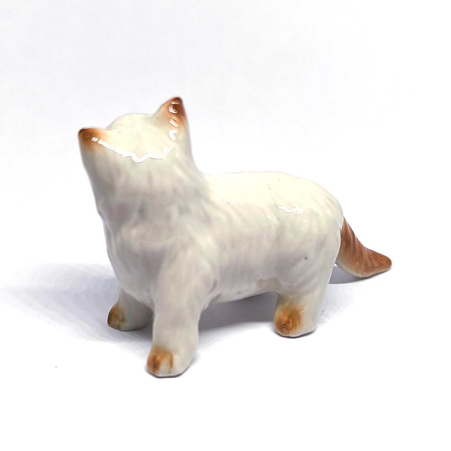 ZOOCRAFT Ceramic Cat Figurine - White Persian Cat Collectible for Home Decor - Cat Gift Idea, Cat Mom Gifts, Cat Lover Gifts - Ceramic Cat Statue, 1.5" Tall