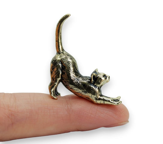 Stretching Cat Figurine Hand-Casted in Brass Small Kitten Miniature Collectible Gift for Cat Lovers Tiny Metal Decorative Trinket