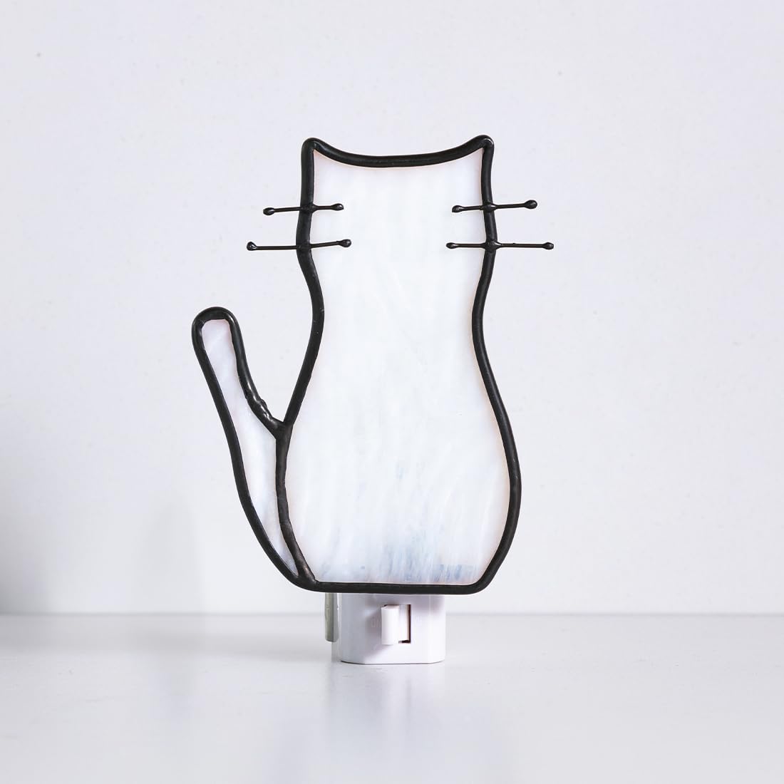 BOXCASA White Cat Night Light Stained Glass Lamp Warm Yellow Plug in