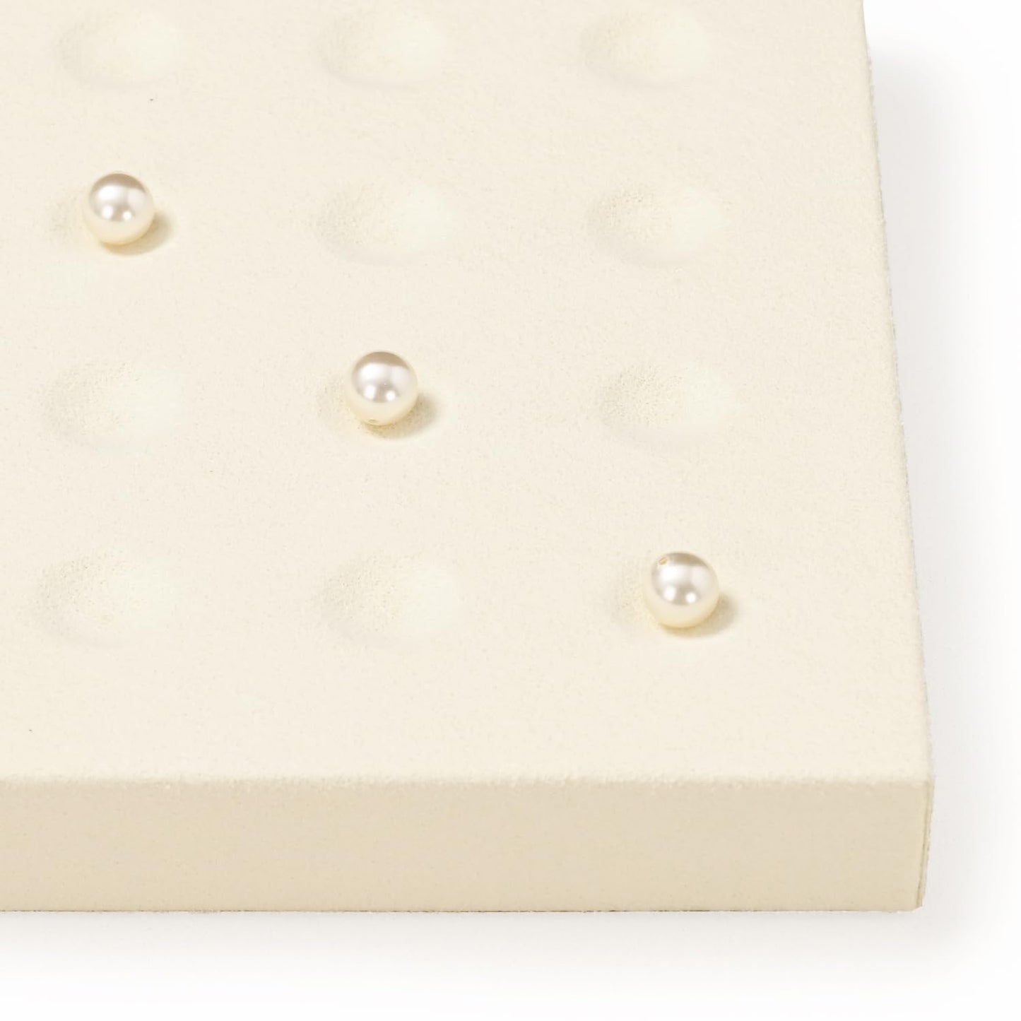 Oirlv Microfiber Diamonds Gemstones Jewelry Display Organize Tray Crystal Beads Holder for Stones Display Organizer Showcase(Beige)