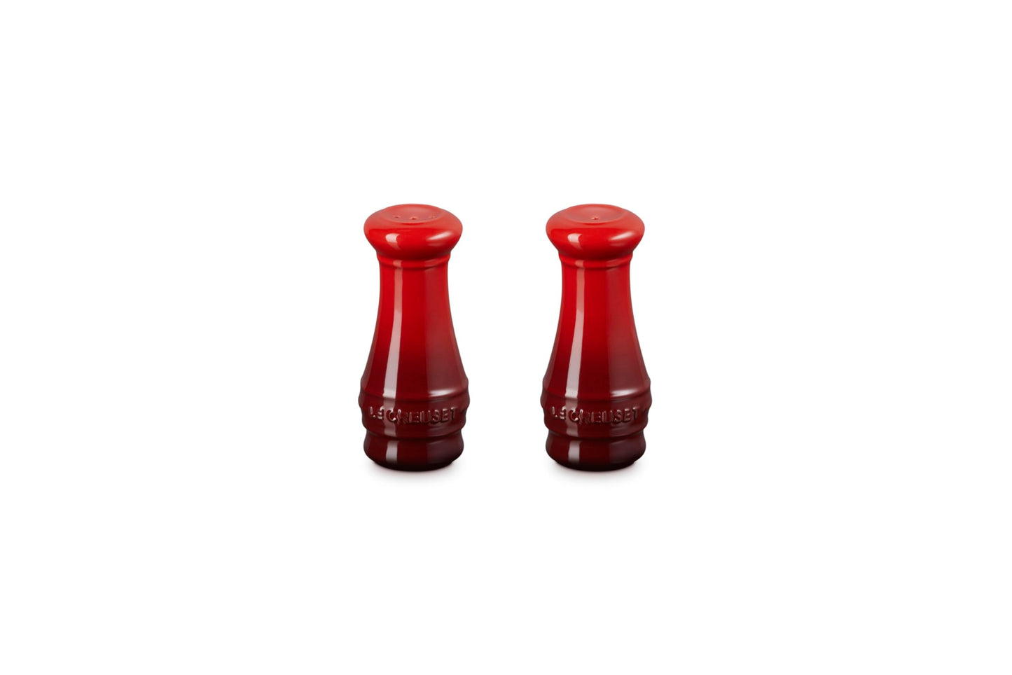Le Creuset, Salt and Pepper Shaker Set of 2 - Cerise