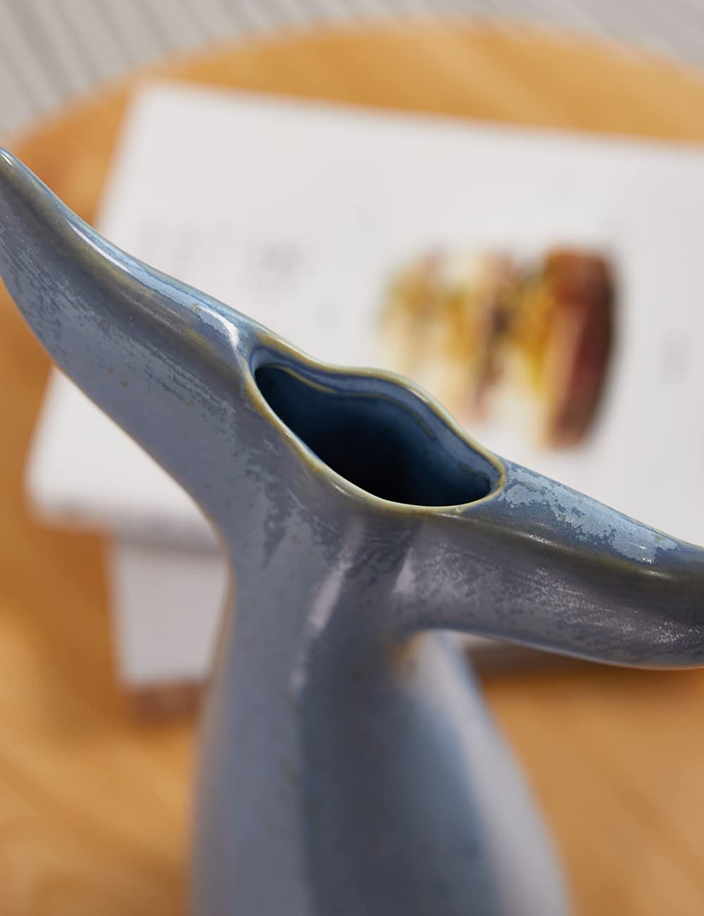 SEINHIJO Ceramic Flower Vase Modern Decor Sculpture Ocean Figurine Statue Table Centerpiece Art for Home Office Gift 11 Inch