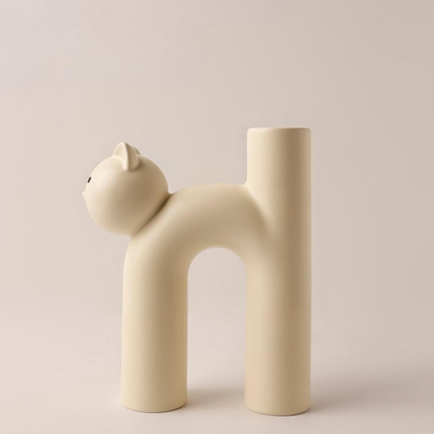 Cat Ceramic Vase Nordic U-Shape, Cute Cat Shaped Bud Vase Minimalist Boho Decor for Room Desk Shelf Entranceway Kitchen Table, Artistic Plant Holder (White)