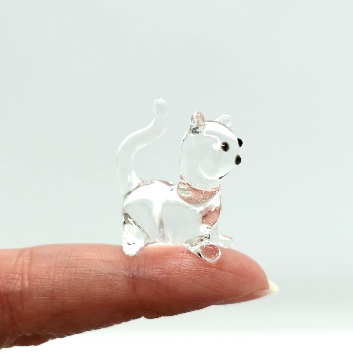 Sansukjai Tiny Cat Miniature Glass Figurine – Handmade Blown Glass Animal – Cute Collectible Cat Sculpture – Fairy Garden Pet Décor Gift (Clear Sit)