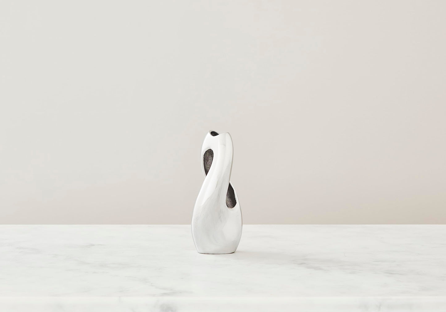 Nambe Pebble Twist Bud Vase | 8-Inch | Vases for Centerpiece Table Home Indoor Desk Décor | Mid Century Modern Style Vase for Wedding Housewarming Gift | Made of Metal Alloy