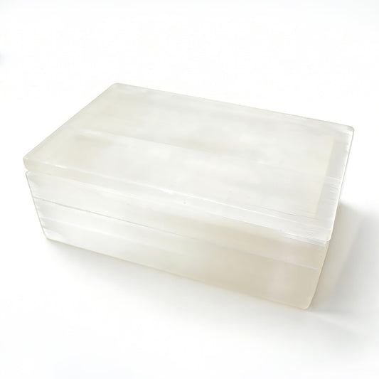YeasHome Large Selenite Crystal Box Artisan-Crafted 8-Inch Stone Holder Geode Bowl with Lid Elegant Showpiece for Energy Cleansing, Display & Storage of Healing Stones, Jewelry & Meditation Tools