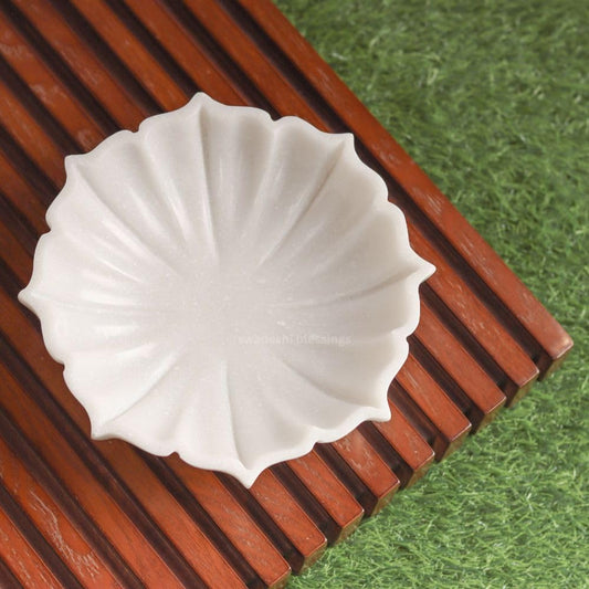 SWADESHI BLESSINGS HandCrafted Marble Lotus Bowl/Organic Modern Home Decor Bowl/Fruit Bowl/Vintage Ring Dish/Decorative Flower Dish/HouseWarming Gifts/Wedding Gifts/Urli (12 Inches)