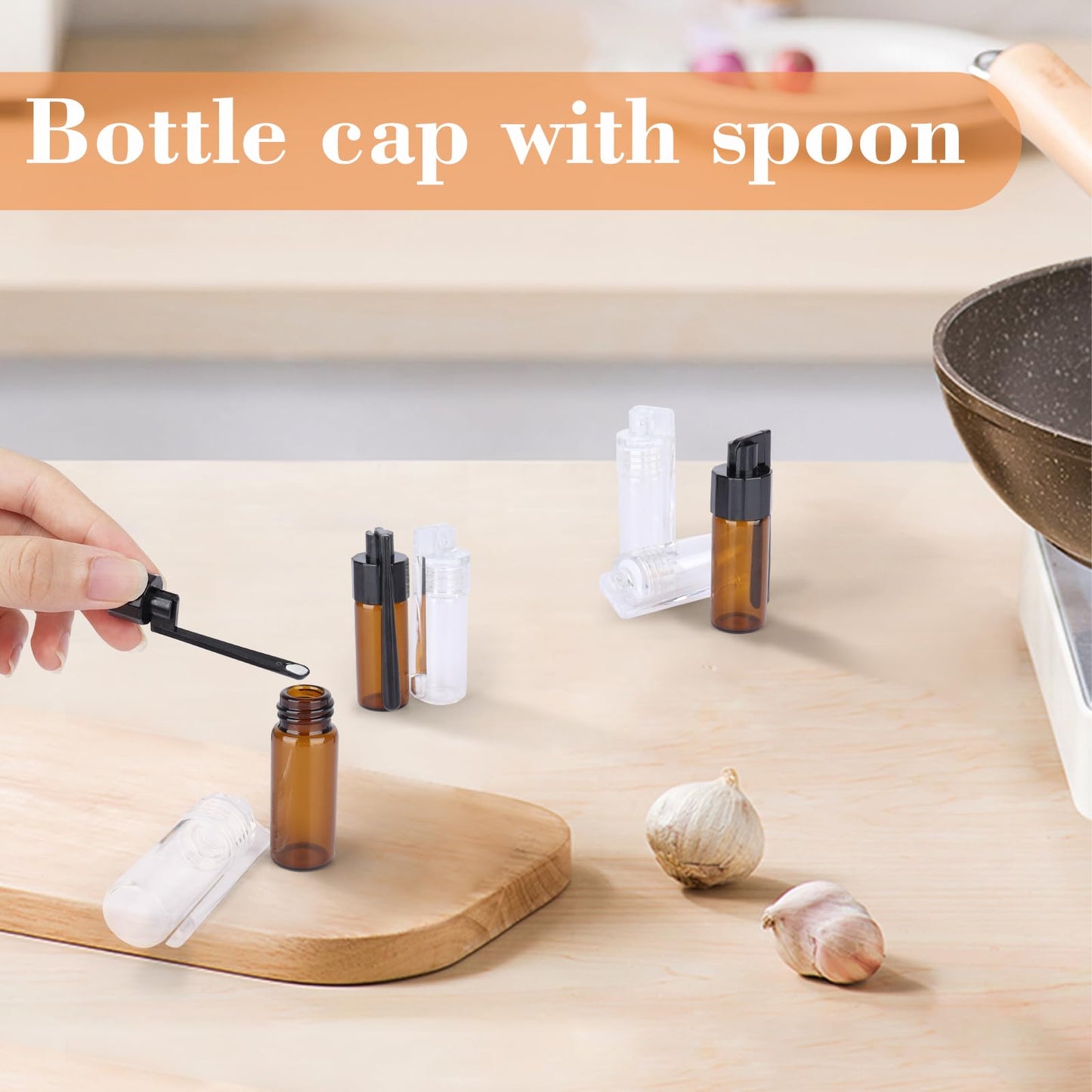 Clear Salt and Pepper Shakers Glass Set Retro Style Glass Spice Shakers Outdoors Travel Kitchen Boxes for Salt Spices