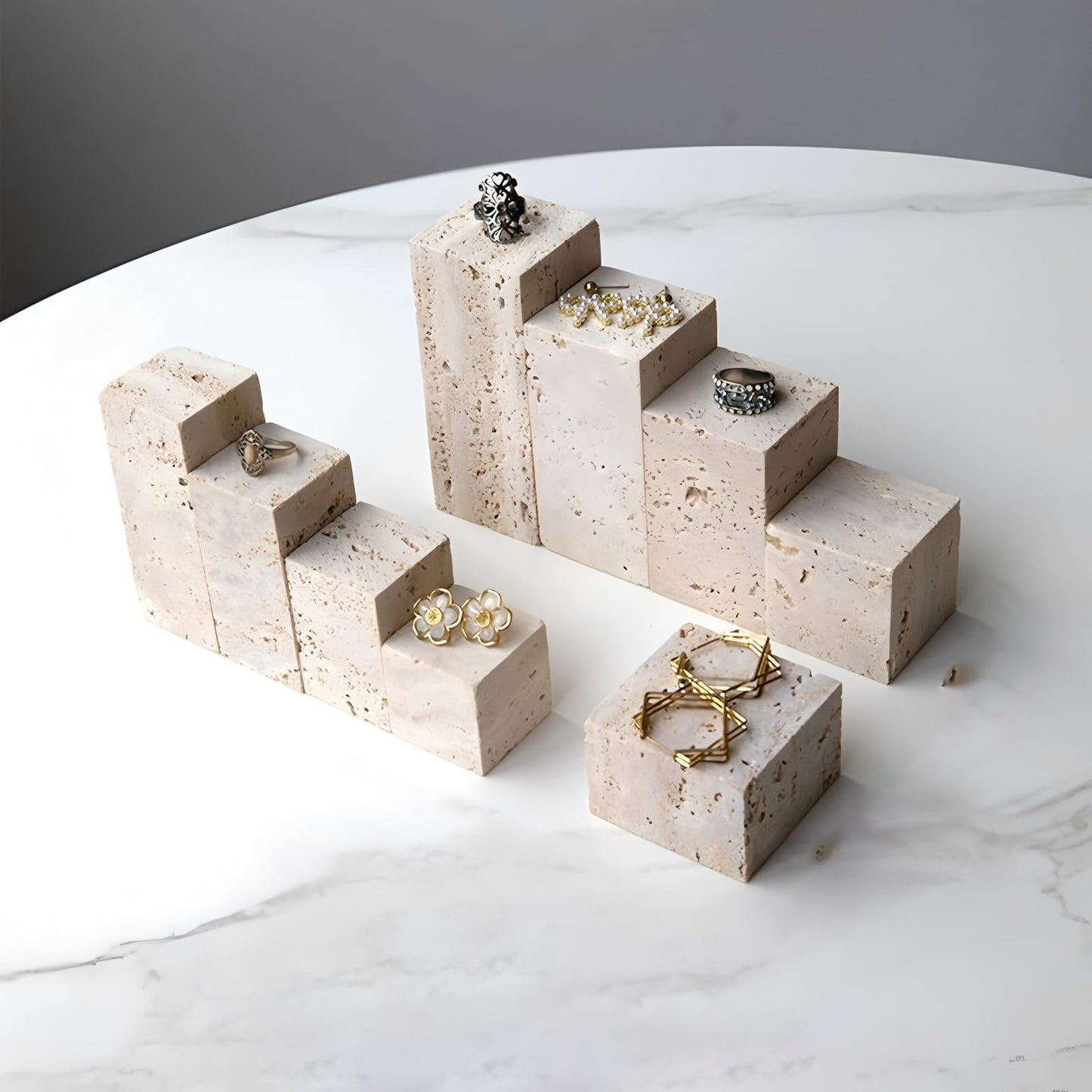 SIRIZEN-DIVING Natural Travertine Stone Jewelry Holder, Vanity Tray, Coasters and Decorative Blocks Set, Beige Multi-Size Marble Cubes for Home Office Decor (block-5x5x5cm)