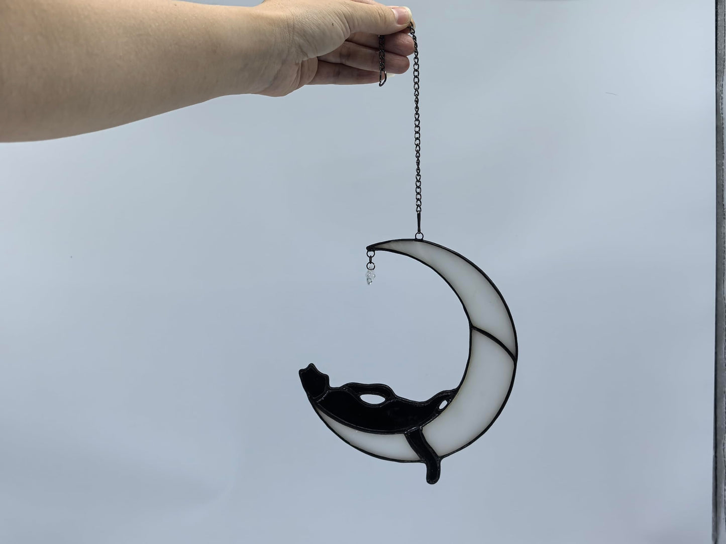 GONGWANTON Handmade Cat Stained Glass Window Suncatcher, Moon Design, Home Decor Hanging Ornament (Gift 2)