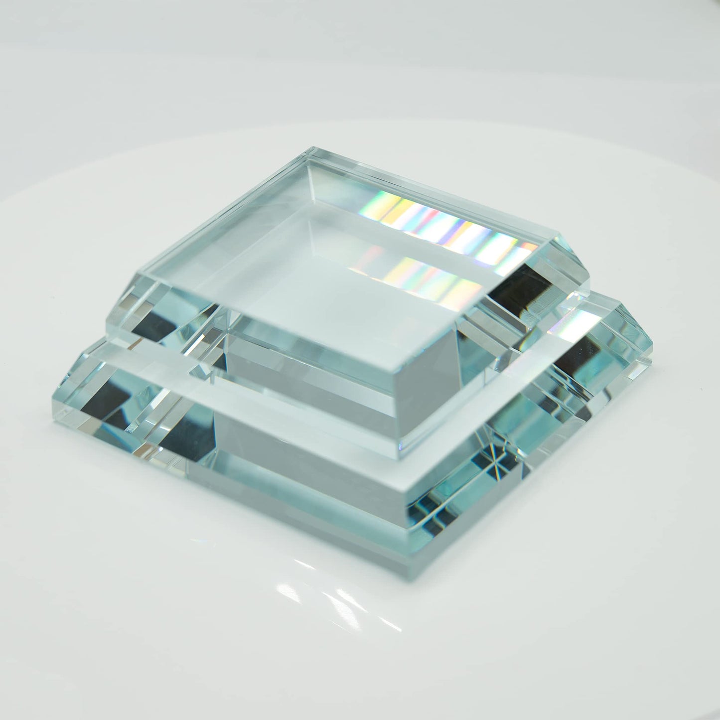 StayMax Clear Crystal Glass Square Display Base Display Stand for Collectibles (3.14inch*3.14inch*0.7inch)