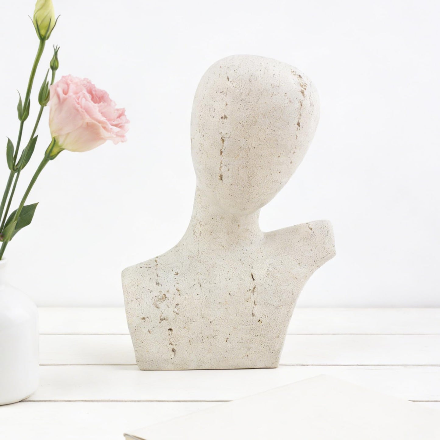 Large Size Abstract Home Decor Living Room Coffee Table Decor, No Face Thinker Statue Accents for Shelf, Modern White Textured Art Statue, Resin Sculpture Figurines for Bookshelf Desk Bedroom Office