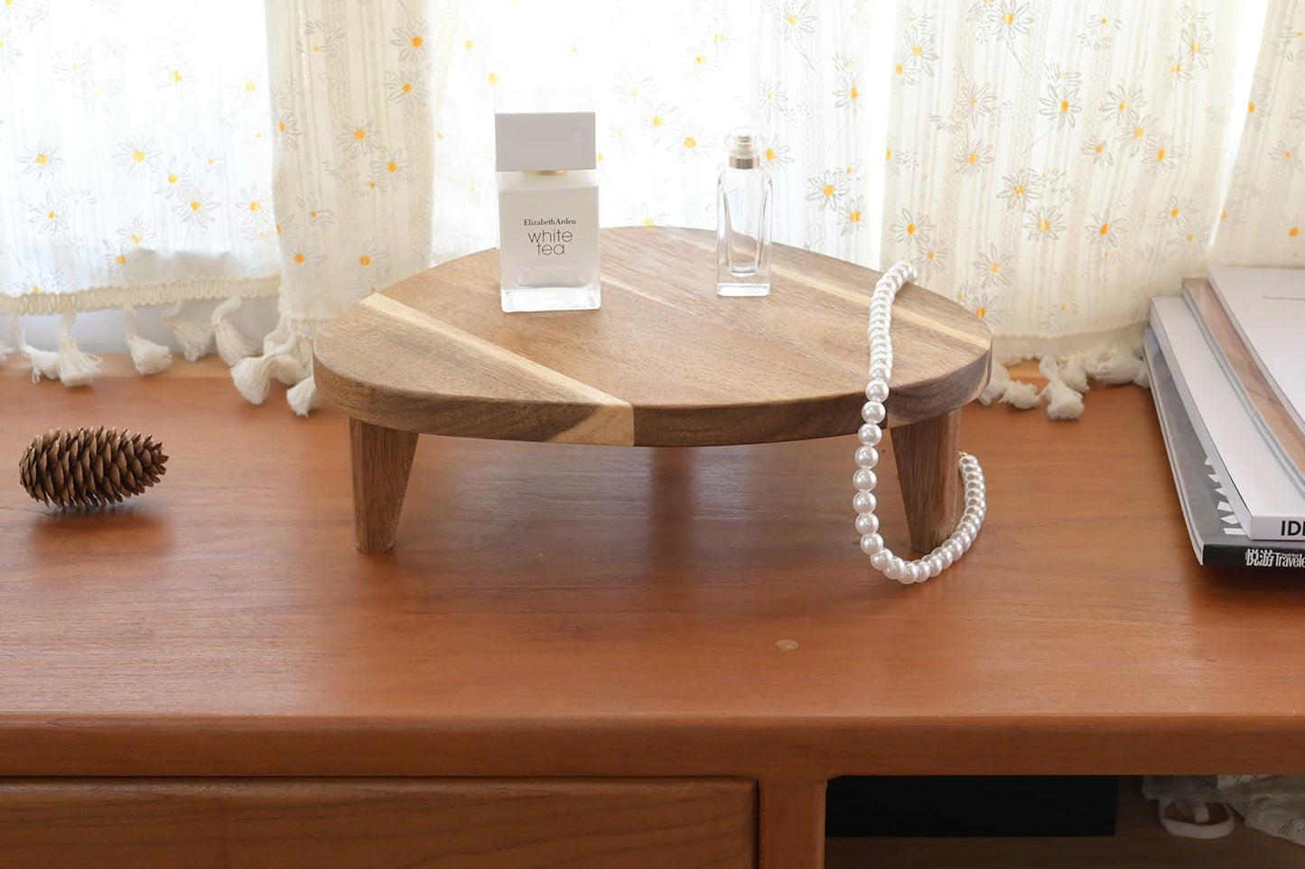 RiLiKar Acacia Wood Corner Pedestal Stand Triangle Decorative Farmhouse Wood Riser for Display Wooden Stand Soap Tray Candle Plant Holder Kitchen Bathroom Coffee Bar Counter Organizer