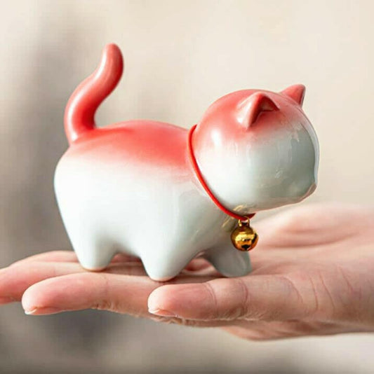 EatingBiting Ceramic 3.7"x 3.1" Tea Pet Cute Lucky Cat Tea Pet Home Figurine Ornament Landscape Decor Handmade Purple Clay for Kungfu Gift Water Tea Tray Accessories for Tea Lovers Oolong Home Decor
