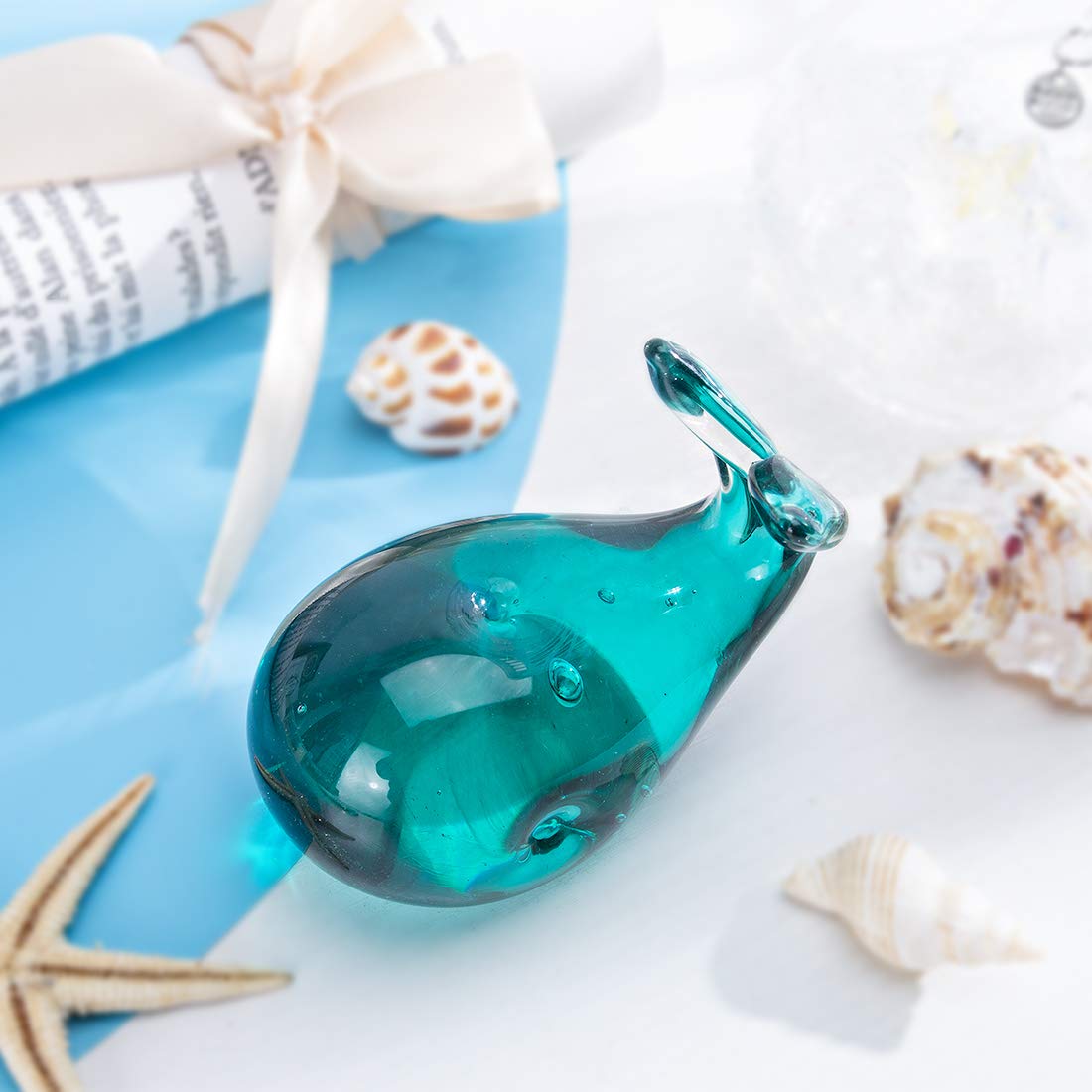 HDCRYSTALGIFTS Blown Glass Whale Figurine Collectibles 3.5'' Handmade Glass Sea Animal Paperweight Aquarium Decor Gift for Mom Women Ocean Lovers