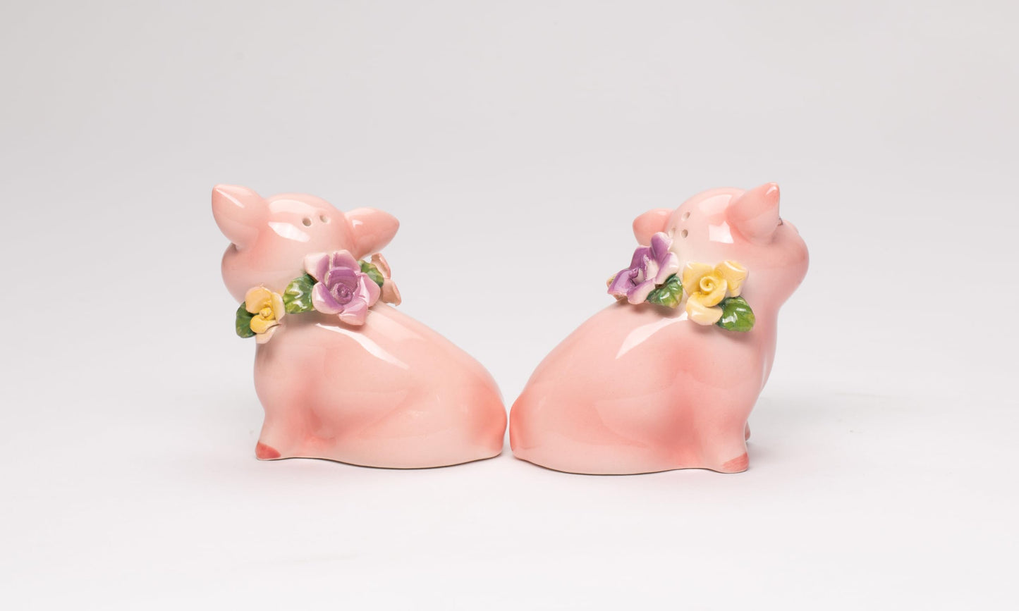Cosmos Gifts 96242 Fine Ceramic Pink Pig Couple Piggy with Pink Rose Salt and Pepper, 2 7/8"H