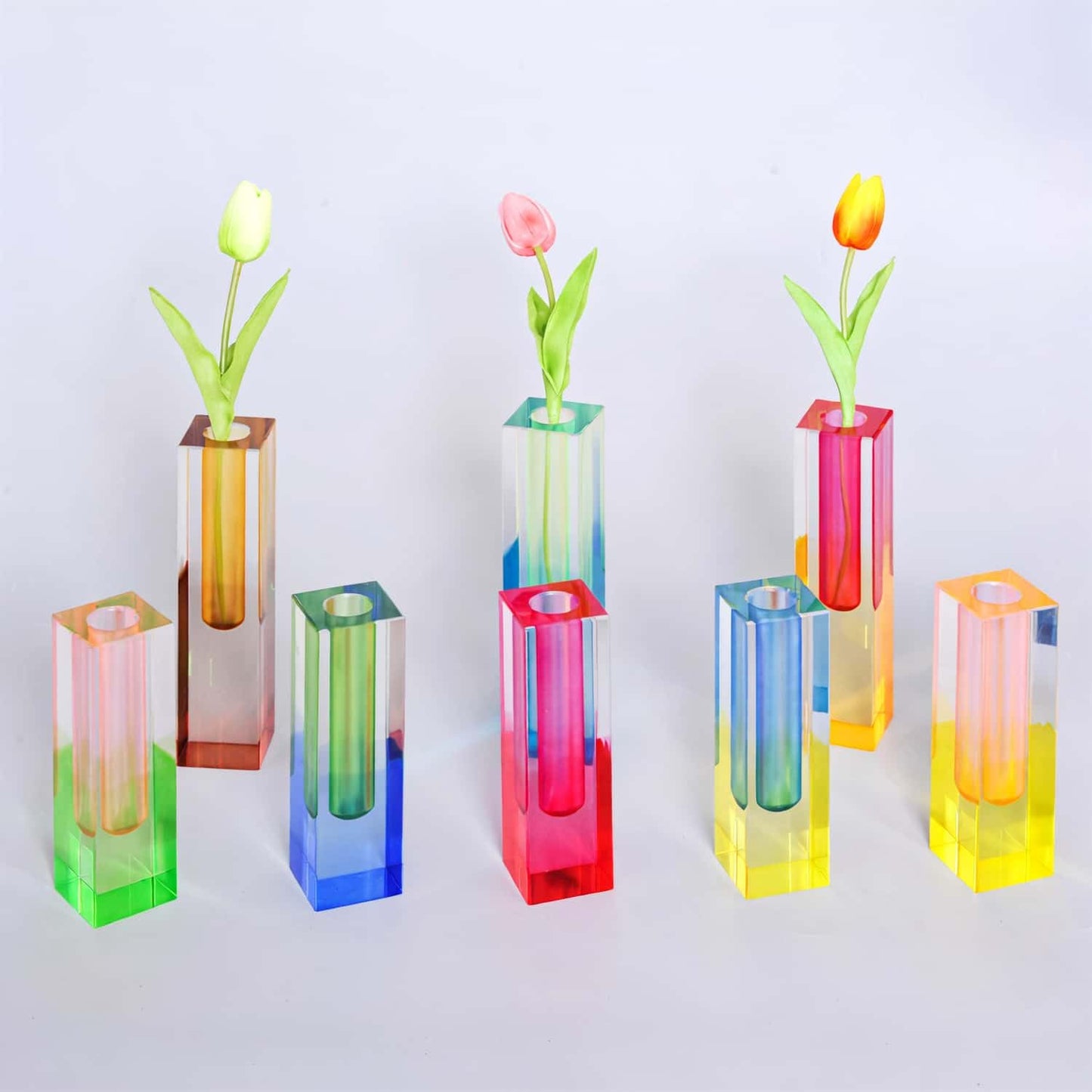 HLYU Acrylic Vase, Bud Vase for Centerpieces, Maximalist Decor Cute Flowers Vases for Modern Home, Office, Bedroom, Living Room, Dining Table (Green, Blue)