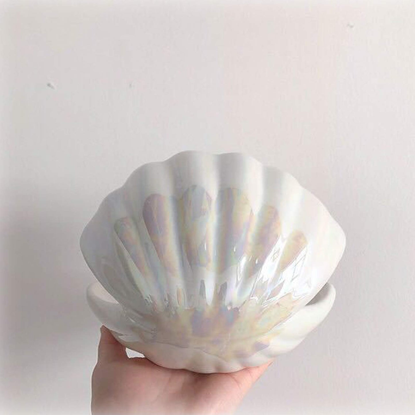 BinaryABC Ceramics Shell Pearl Light Led Lamp Portable Night Light Tabletop Light,Christmas Gift(White)