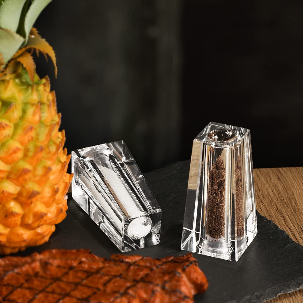 Set of 2 Salt and Pepper Shakers Refillable Crystal Seasoning Bottle for Salt, Black and White Pepper, Spice Jars, Farmhouse Salt,Clear to Know When to Fill, Kitchen (001)