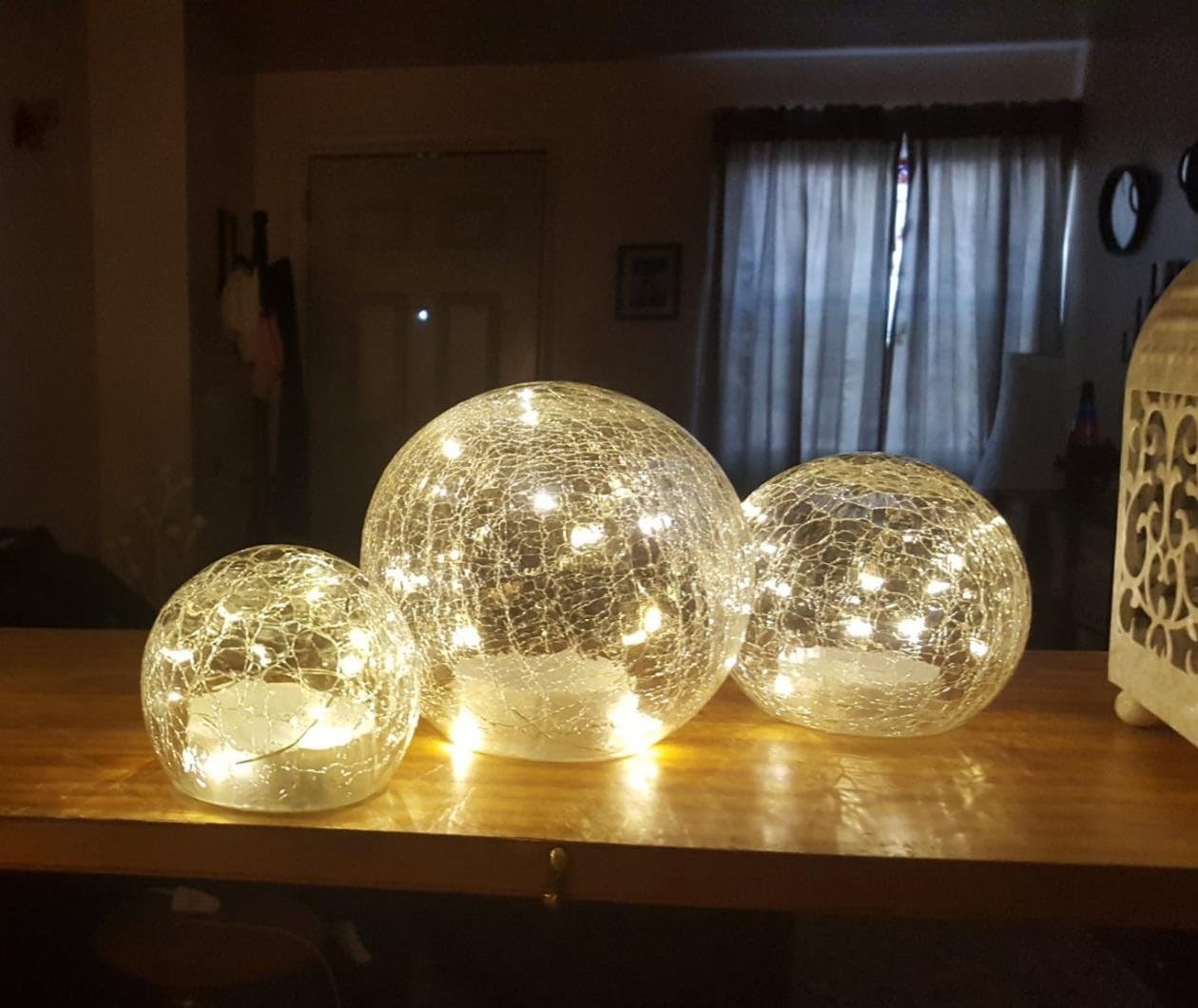 Crackle Globe LED Lamp Battery Operated – Gold Mercury Glass Ball Light for Festival Christmas Decoration, Living Room Indoor Decor (Batteries NOT Included, 3 Sizes Available)