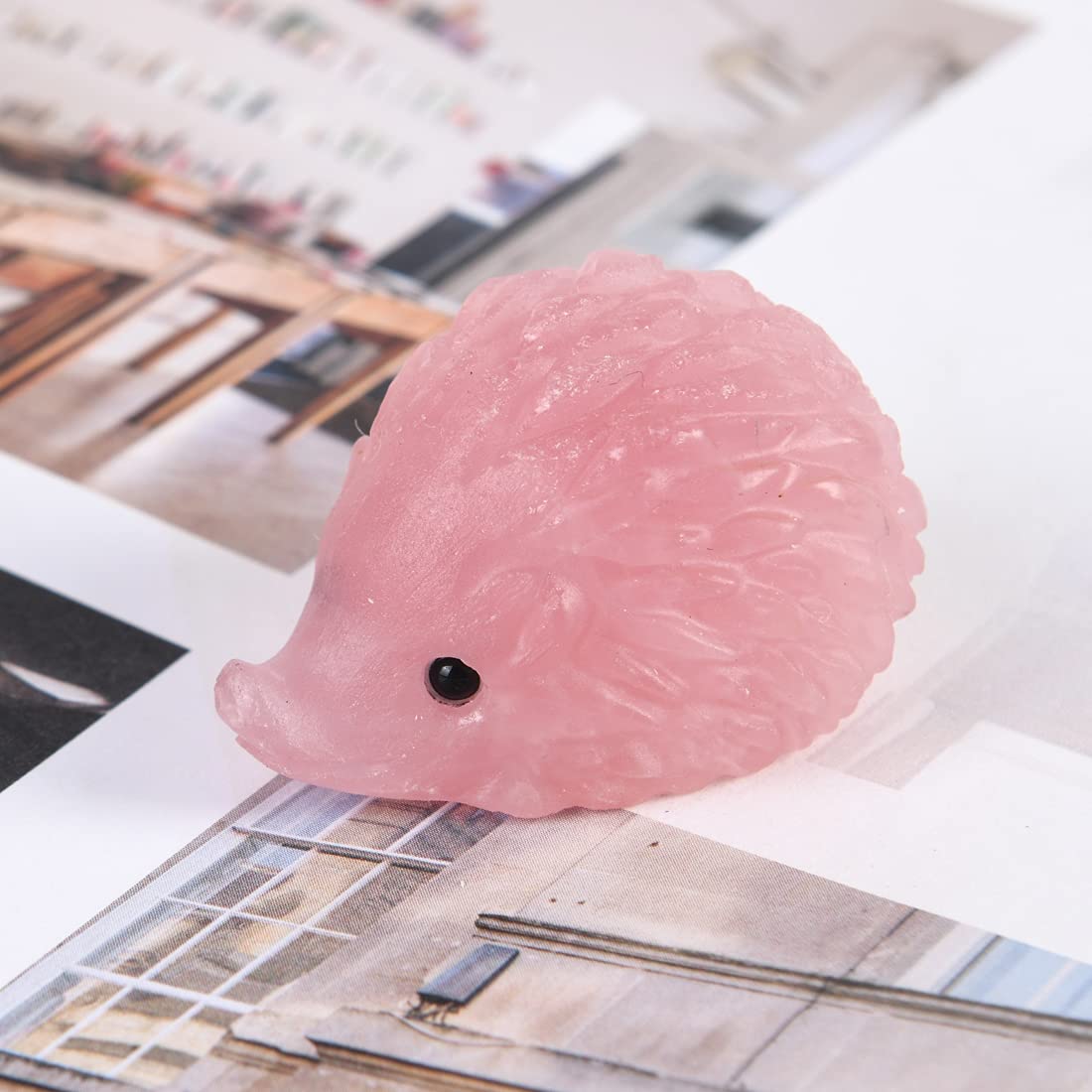 NUZUJX Hand Carved Mixed gemstome Crystal Hedgehog Animal Figurine Carving Decor (Rose Quartz)