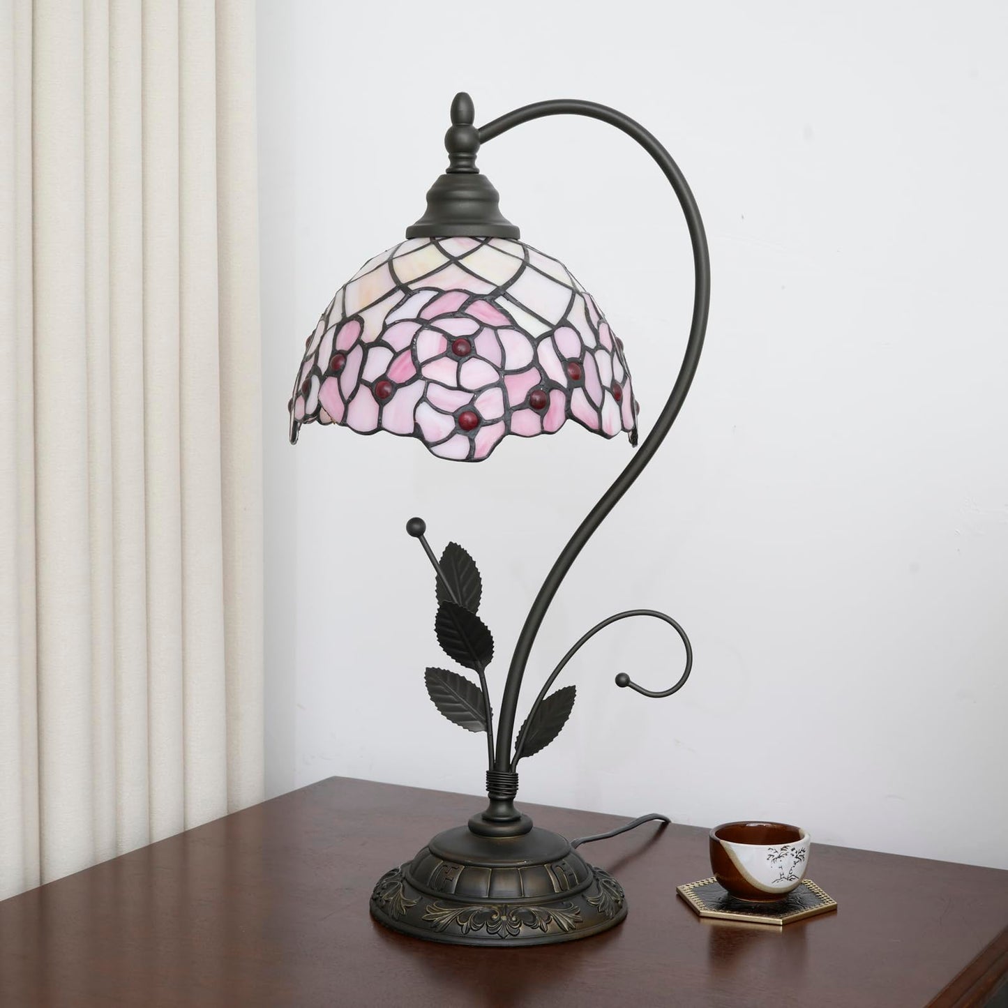 wecrejoni Tiffany Style Cherry Blossom Stained Glass Table Lamp Cute Small Table Lamp Bedroom Bedside lamp Living Room Dining Room Office Decoration Desk lamp Home Decoration Creative Gift Scene Props