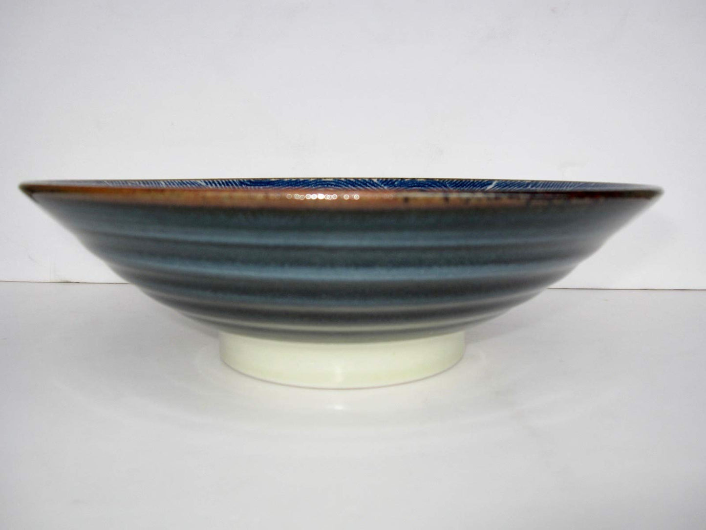 Japanese 9.65 Inches in Diameter Blue Ocean Wave Seigaiha Ceramic Serving Bowl TR52116 from Japan