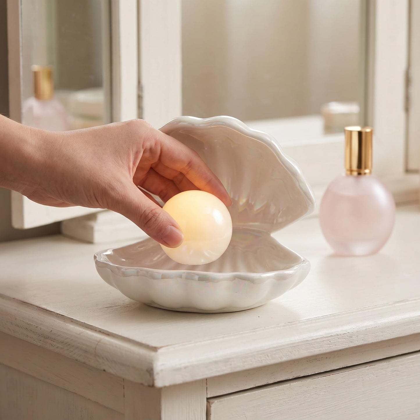 TOYANDONA Ceramic Shell Pearl Light - White Led Clam Lamp with Removable Pearl Battery Operated Soft Light for Room Tabletop Decor, Ideal Birthday
