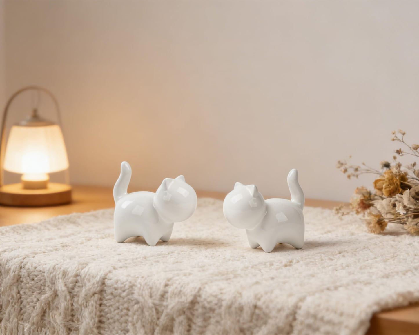 HORTIX 2-Pack Small Ceramic Cat Statues, 3 Inch Cute Kitty Knick Knacks for Home Office Shelf Desk Coffee Table Decoration, Housewarming Gift, White