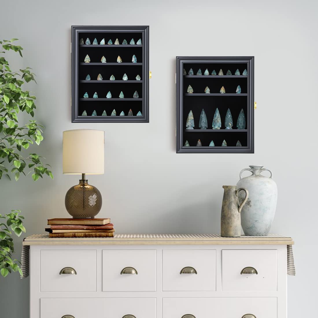 KCRasan Arrowhead Display Case Native American Arrowhead Shadow Box Wall Mount Arrowhead Collection Display Cabinet for Agate Opal Crystal Stone Arrowheads Spear Points Black Small