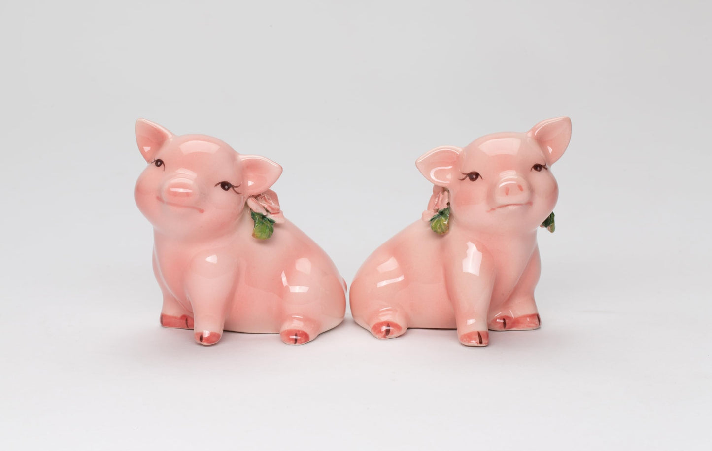 Cosmos Gifts 96242 Fine Ceramic Pink Pig Couple Piggy with Pink Rose Salt and Pepper, 2 7/8"H