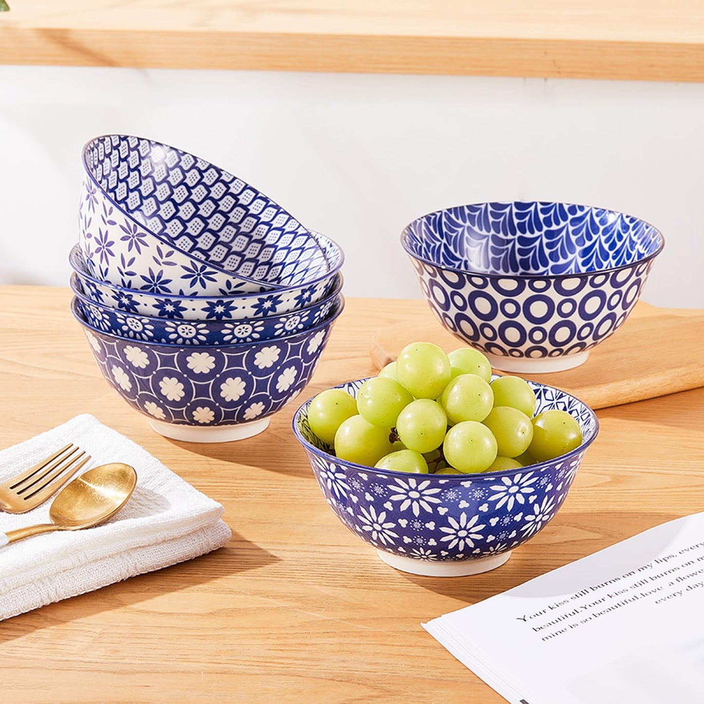AntoKueh 6 inches Blue and White Ceramic Bowls, 23Oz Deep Cereal Porcelain Bowls set of 6, Large Soup Bowls for Salad, Fruit, Vintage, Party Tableware