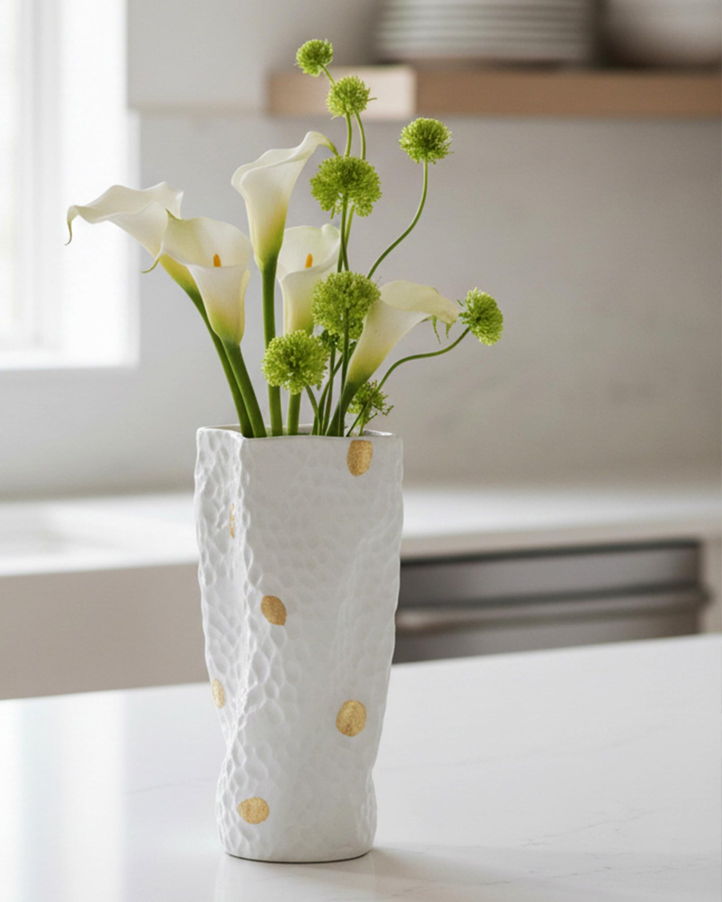 OOSTONEE Ceramic Vase for Home Decor - 10 Inch Unique Design Organic Nature Shape, Modern Farmhouse Decor, Coffe Table Flower Vases for Centerpieces, Entryway Table