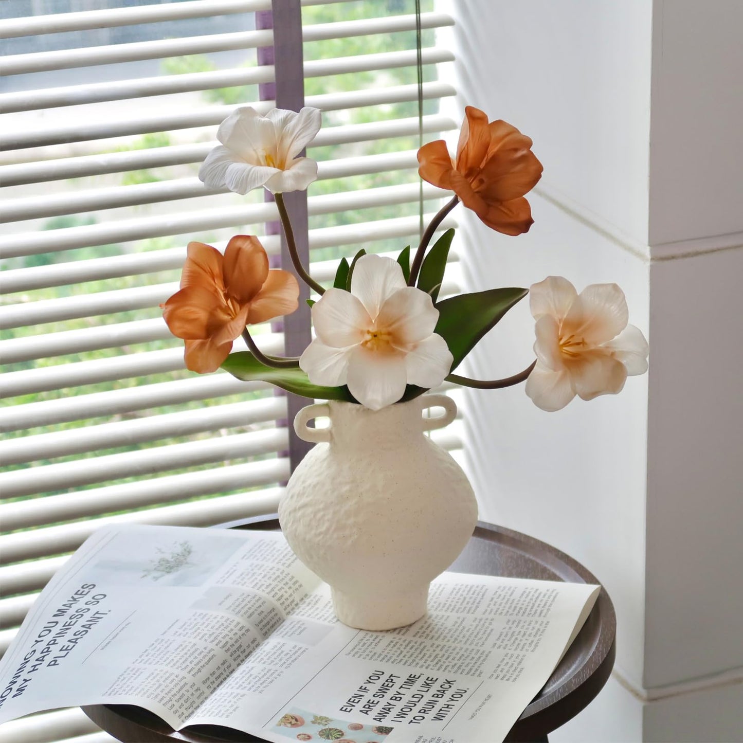 Ceramic Flower Vase with Handle, 7.1 inch Decorative White Vases for Home Decor, Farmhouse Rustic Vases for Table Mantle Fireplace Living Room Bathroom Wedding Centerpiece