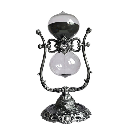 Vintage 60-Minute Hourglass with Zinc Alloy Base – Black Sand Timer for Home Desk Decor, Decorative Antique Style Glass & Metal Craft (14x13x27cm Silver-60 Min)